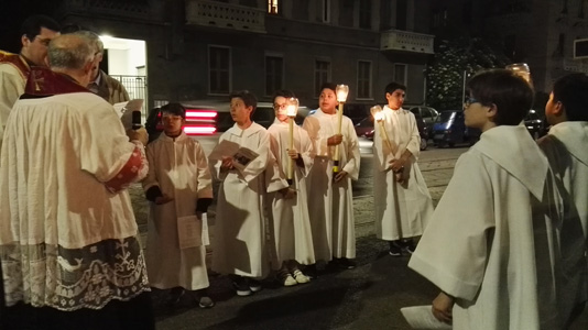 a-via-crucis-04