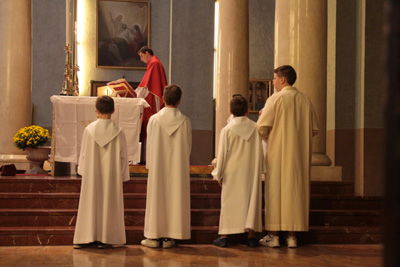 servizio-altare-1